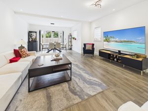 LIVING ROOM TO DINING AREA- click for photo gallery